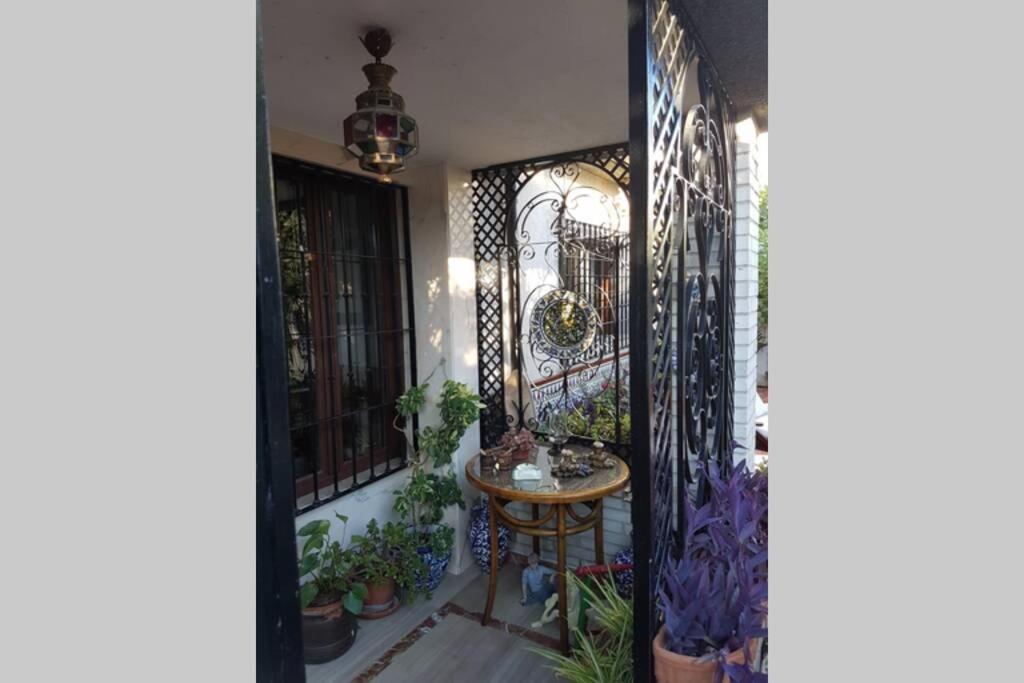 Casa En Granada Con Hermoso Jardin, Parking Calle Zewnętrze zdjęcie
